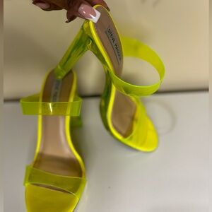 Steve Madden Heel - 7.5